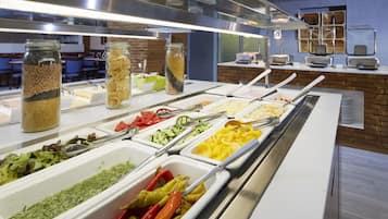 Bao gồm bữa sáng buffet hàng ngày