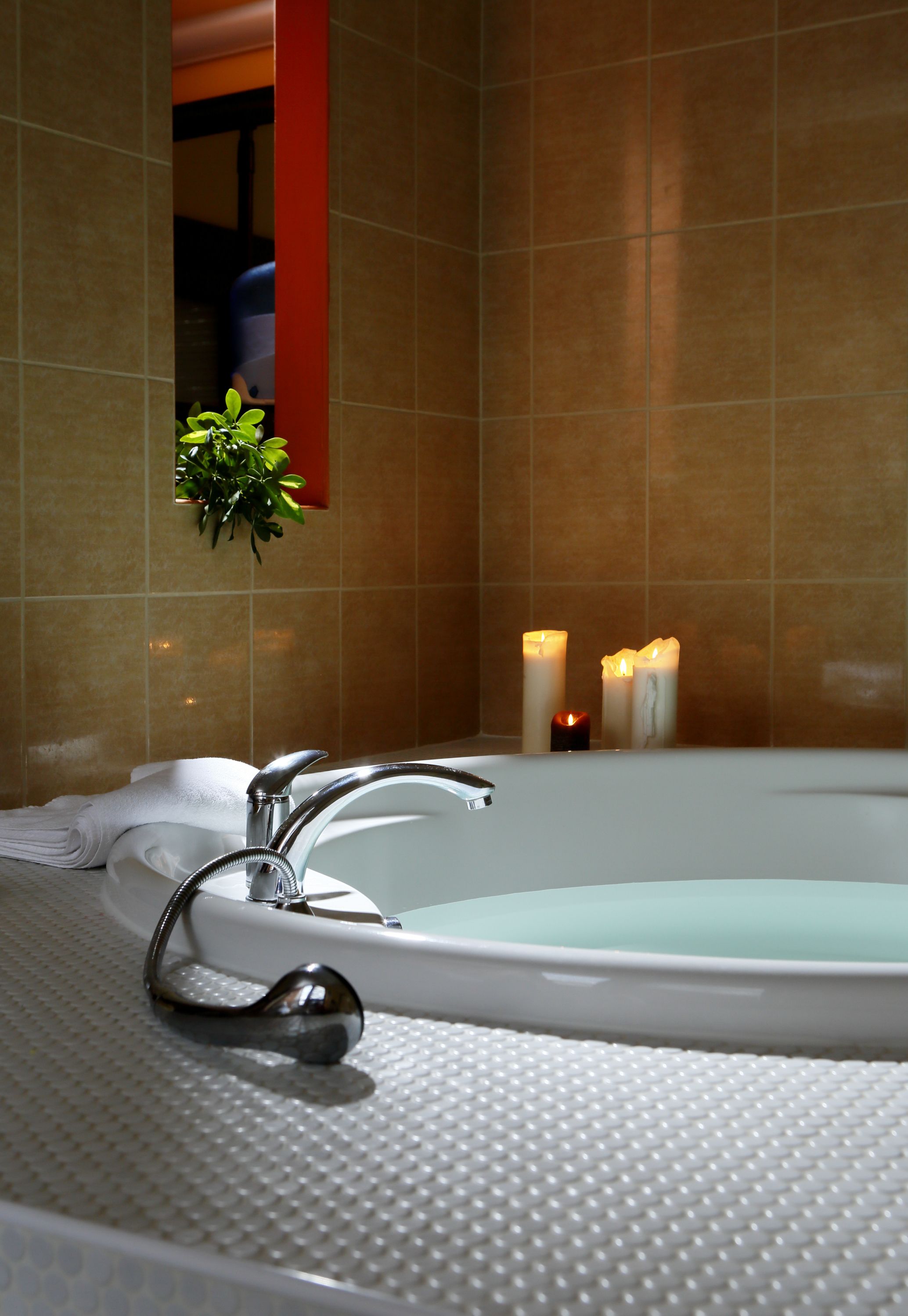 sauna, hot tub, turkish bath/hammam