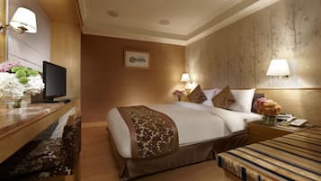 Quarto casal standard, sem janelas | Camas com colchões pillow-top, cofres nos quartos