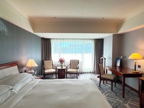 เครื่องนอนป้องกันสารก่อภูมิแพ้, ผ้านวมขนเป็ด, มินิบาร์