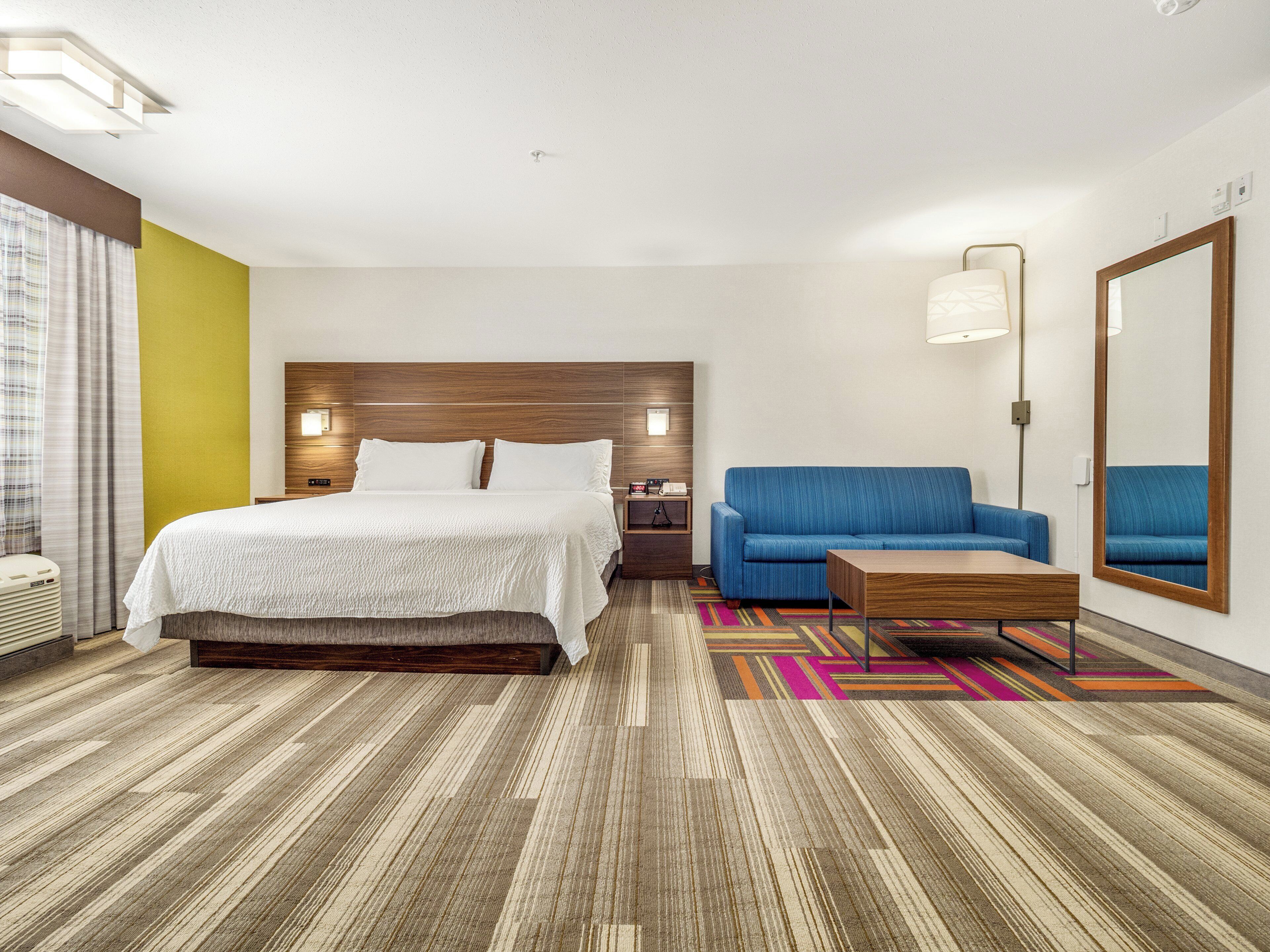 Premium bedding, pillowtop beds, in-room safe, desk