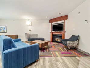 Suite, 1 cama King size, hidromasaje | Servicios de la habitación