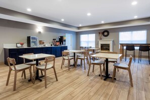 Petit déjeuner continental compris tous les jours