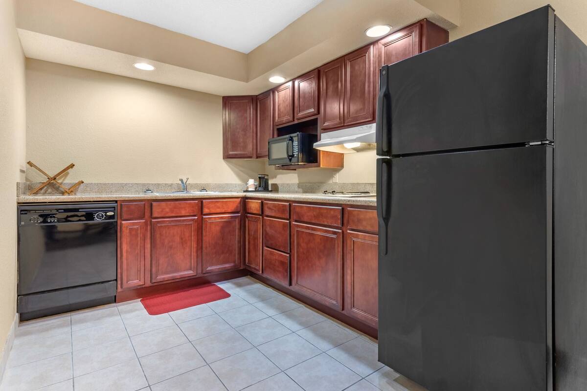 mini-fridge, microwave, coffee/tea maker, paper towels