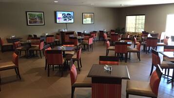 Free daily buffet breakfast