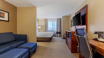 Desk, blackout curtains, iron/ironing board, free WiFi