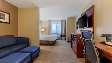 Desk, blackout drapes, iron/ironing board, free WiFi