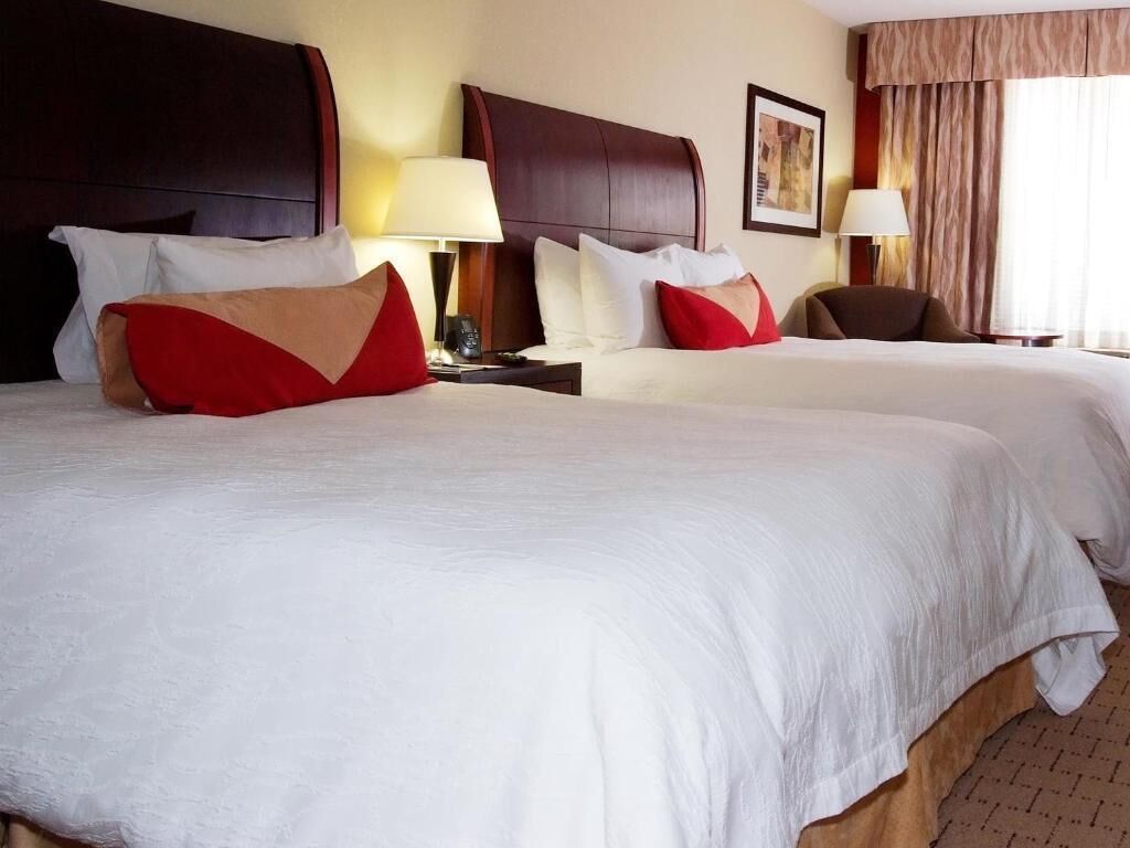 In-room safe, desk, iron/ironing board, free WiFi