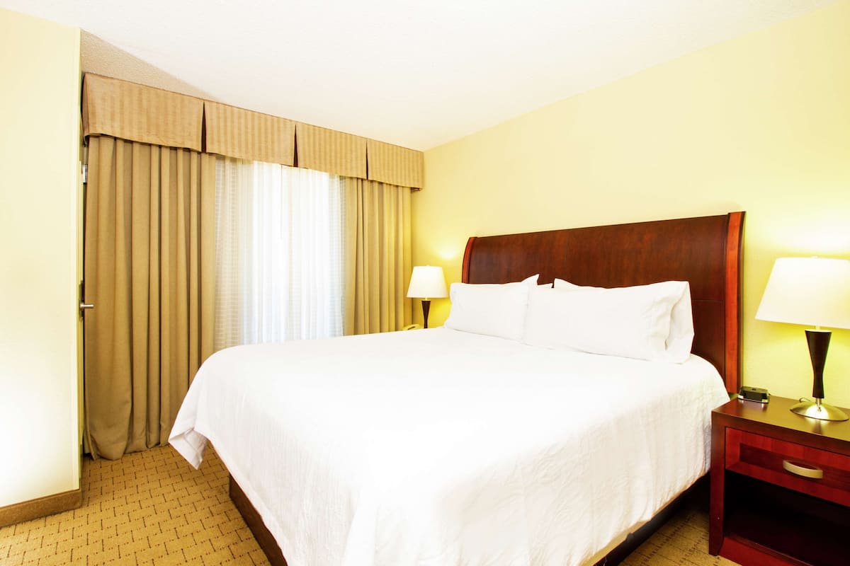 One king bed one bedroom suite | In-room safe, desk, iron/ironing board, free WiFi