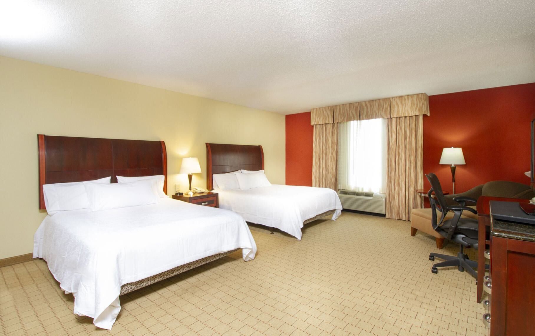 In-room safe, desk, iron/ironing board, free WiFi