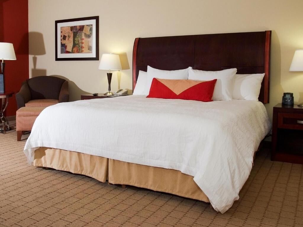In-room safe, desk, iron/ironing board, free WiFi