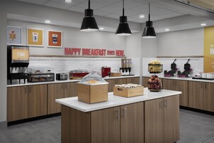 包含每日自助早餐