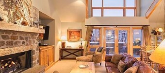Le Chamonix by Telluride Alpine Lodging