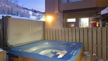 Condo, 3 habitaciones (Gold - F) | Servicios de la habitación