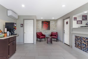 Lobby - Red Roof Inn Hope (Hope)