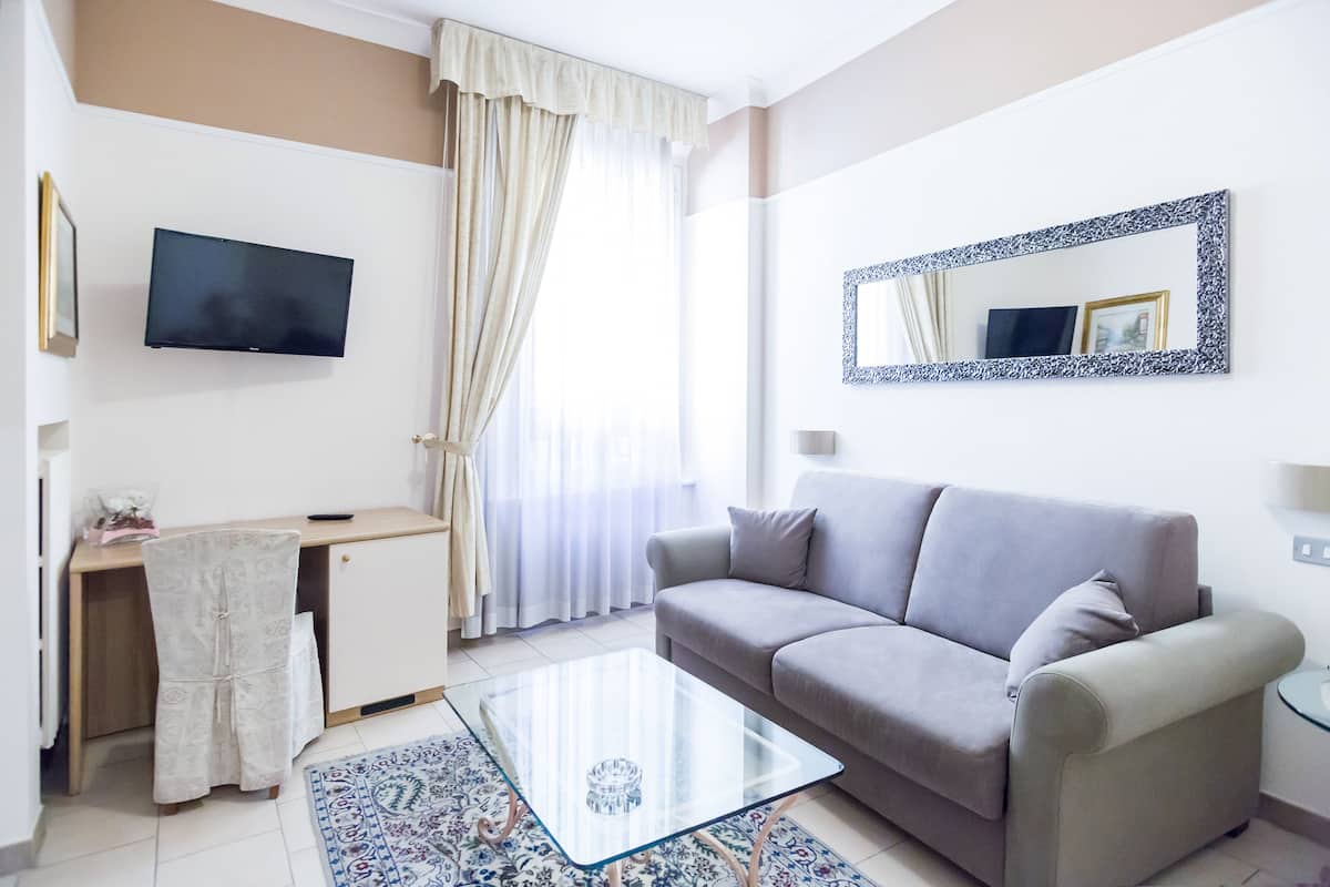 Family Room, Multiple Beds, Non Smoking