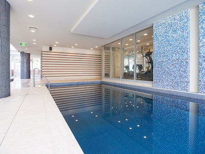 Oaks Glenelg Liberty Suites
