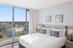 In-room safe, laptop workspace, iron/ironing board, cribs/infant beds