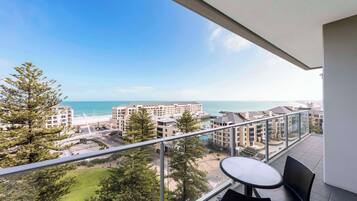 In-room safe, laptop workspace, iron/ironing board, cots/infant beds