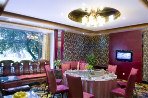 4 Restaurants, Frühstück