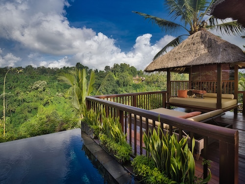 Hanging Gardens of Bali