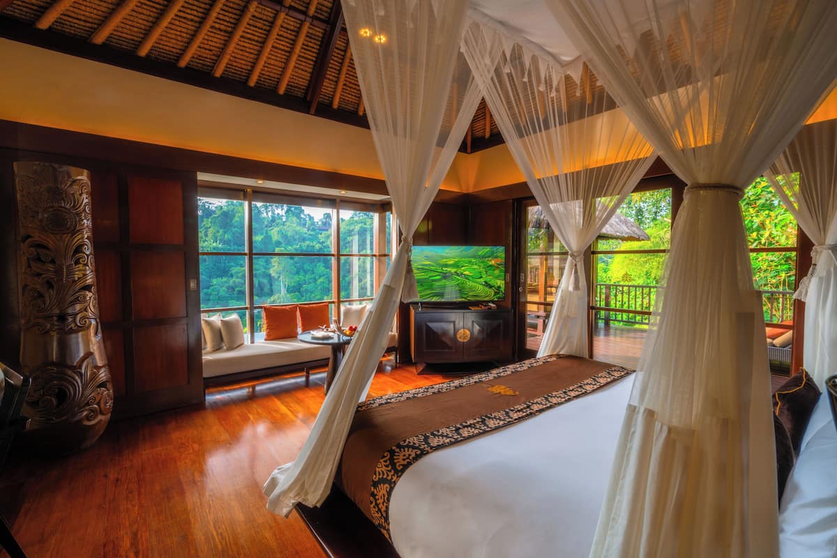 Panaromic Pool Villa | Premium bedding, minibar, in-room safe, desk