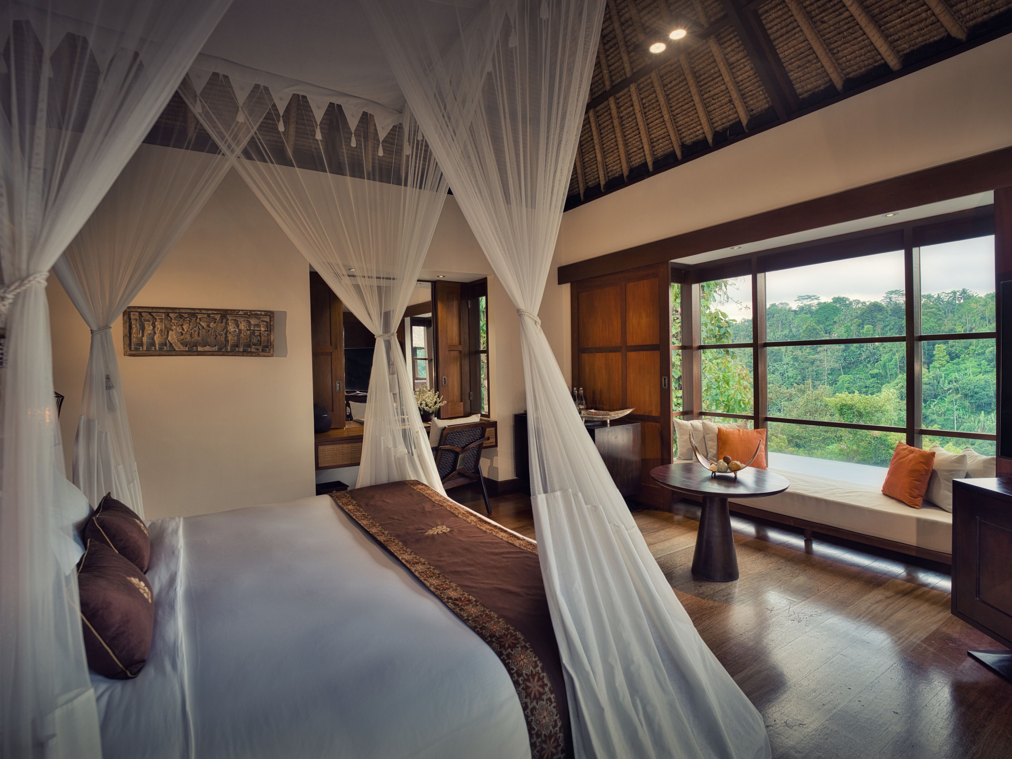 Hanging Garden Pool Villa | Premium bedding, minibar, in-room safe, desk