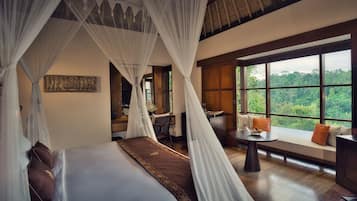 Hanging Garden Pool Villa | Premium bedding, minibar, in-room safe, desk