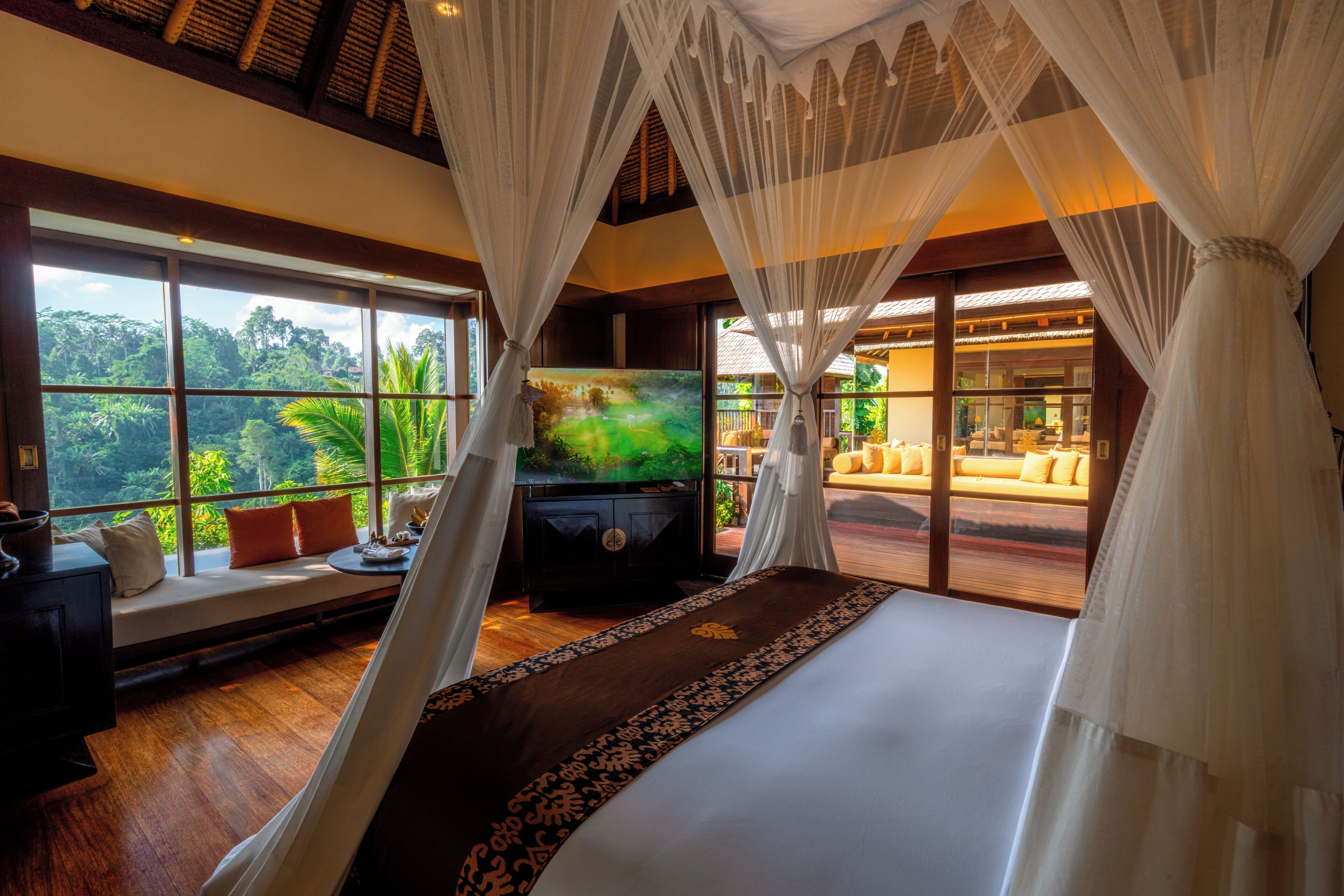 Hanging Garden Pool Villa