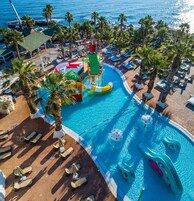 9 outdoor pools, pool umbrellas, sun loungers