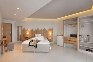 In-room safe, blackout drapes, free WiFi, bed sheets