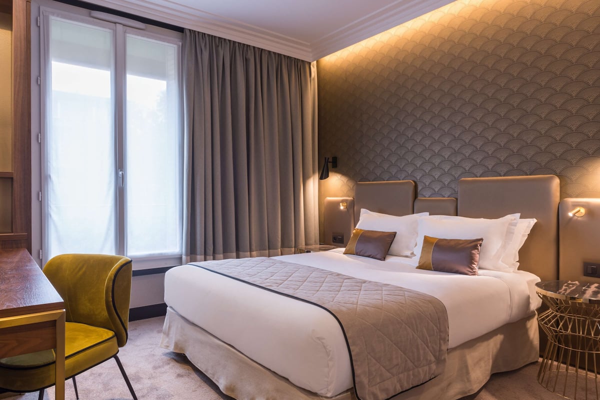 Standardzimmer, 1 Doppelbett, Nichtraucher | 1 Schlafzimmer, hochwertige Bettwaren, Minibar, Zimmersafe
