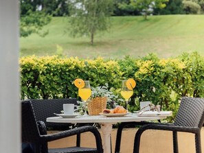 Premium Triple Room | Terrace/patio