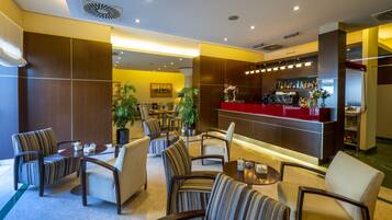 Bar (en el alojamiento)