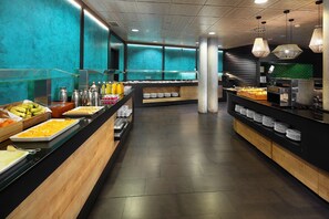 Daily buffet breakfast (EUR 10 per person)