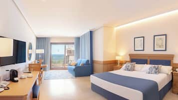 Luxe beddengoed, een minibar, een kluis op de kamer, een bureau