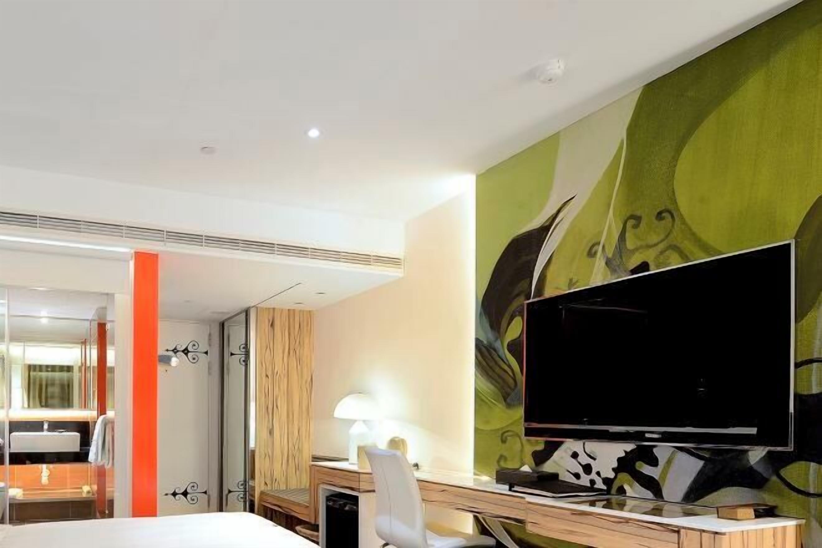 Hochwertige Bettwaren, Tempur-Pedic-Betten, Minibar, Zimmersafe