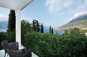 Junior Suite, Balcony, Lake View