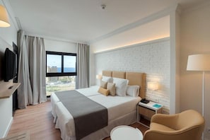 1 bedroom, in-room safe, desk, laptop workspace