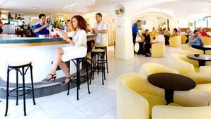 Bar (a l'allotjament)