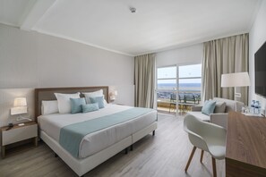 In-room safe, individually decorated, desk, blackout curtains