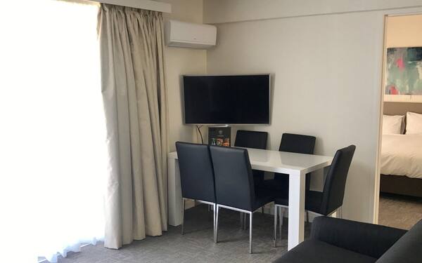 Adina Place Motel Apartments