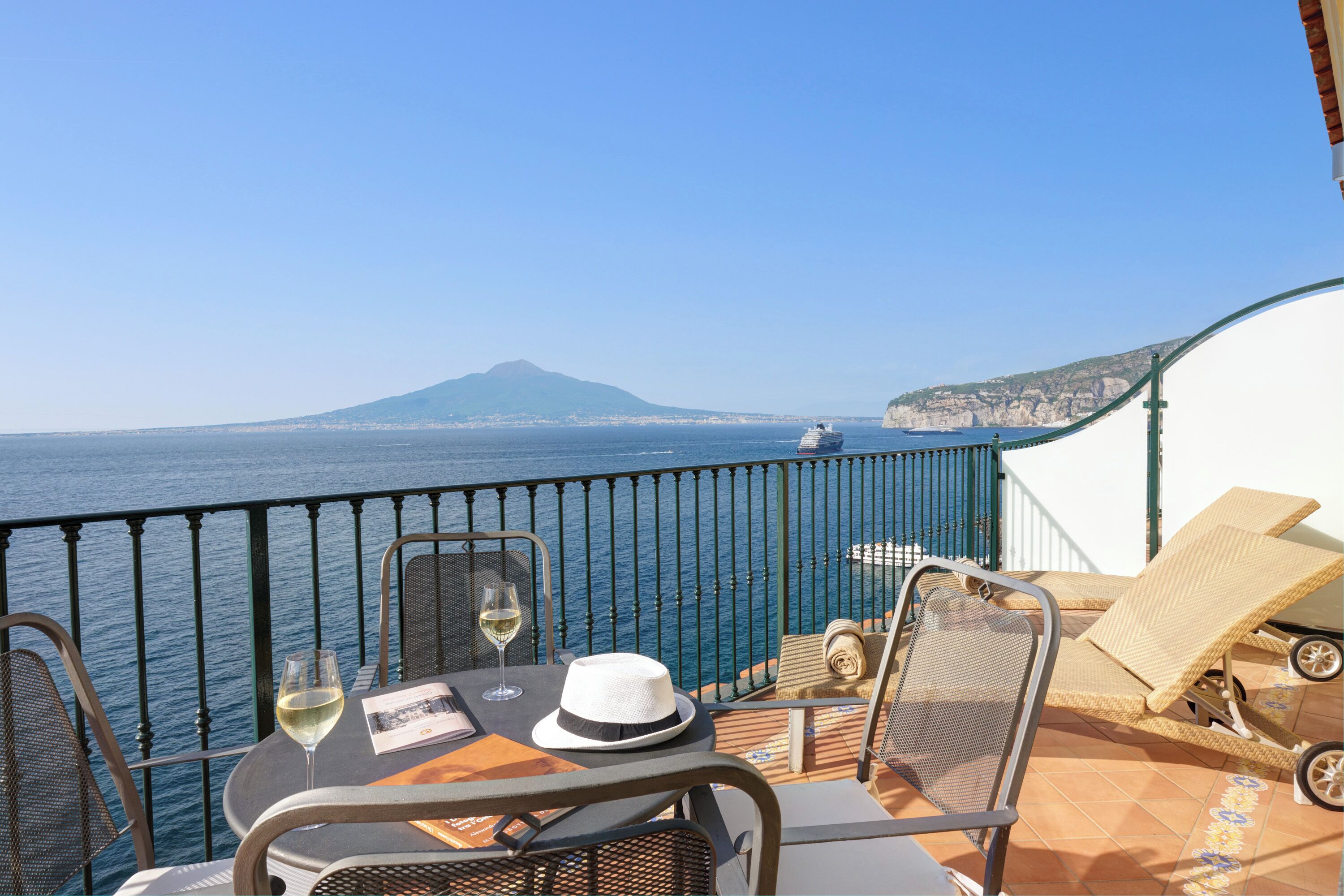 junior suite, sea view (de luxe e terrazzo) | water view