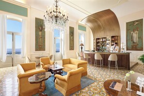 Bar (on property) - Imperial Hotel Tramontano (Sorrento)