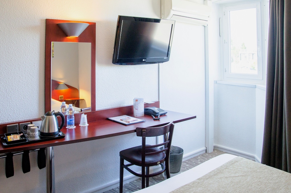 Contact Hôtel- Restaurant le Provençal avec Bornes électriques 22kwh by null