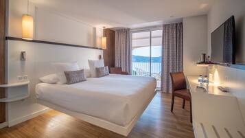 Premium-Zimmer (avec accès à l'espace forme marin) | Minibar, Zimmersafe, Schreibtisch, schallisolierte Zimmer