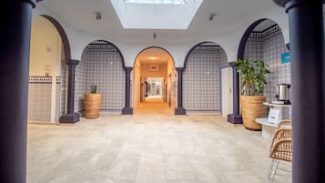 Body treatments, hydrotherapy, body wraps, body scrubs, thalassotherapy