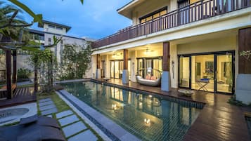 VIP, Villa | 1 habitación, ropa de cama de alta calidad, edredón y minibar