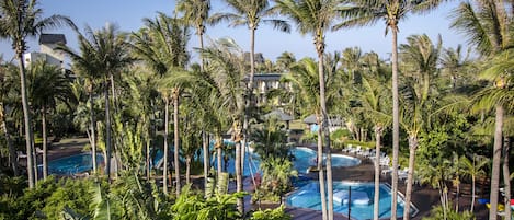 Outdoor pool, pool umbrellas, pool loungers