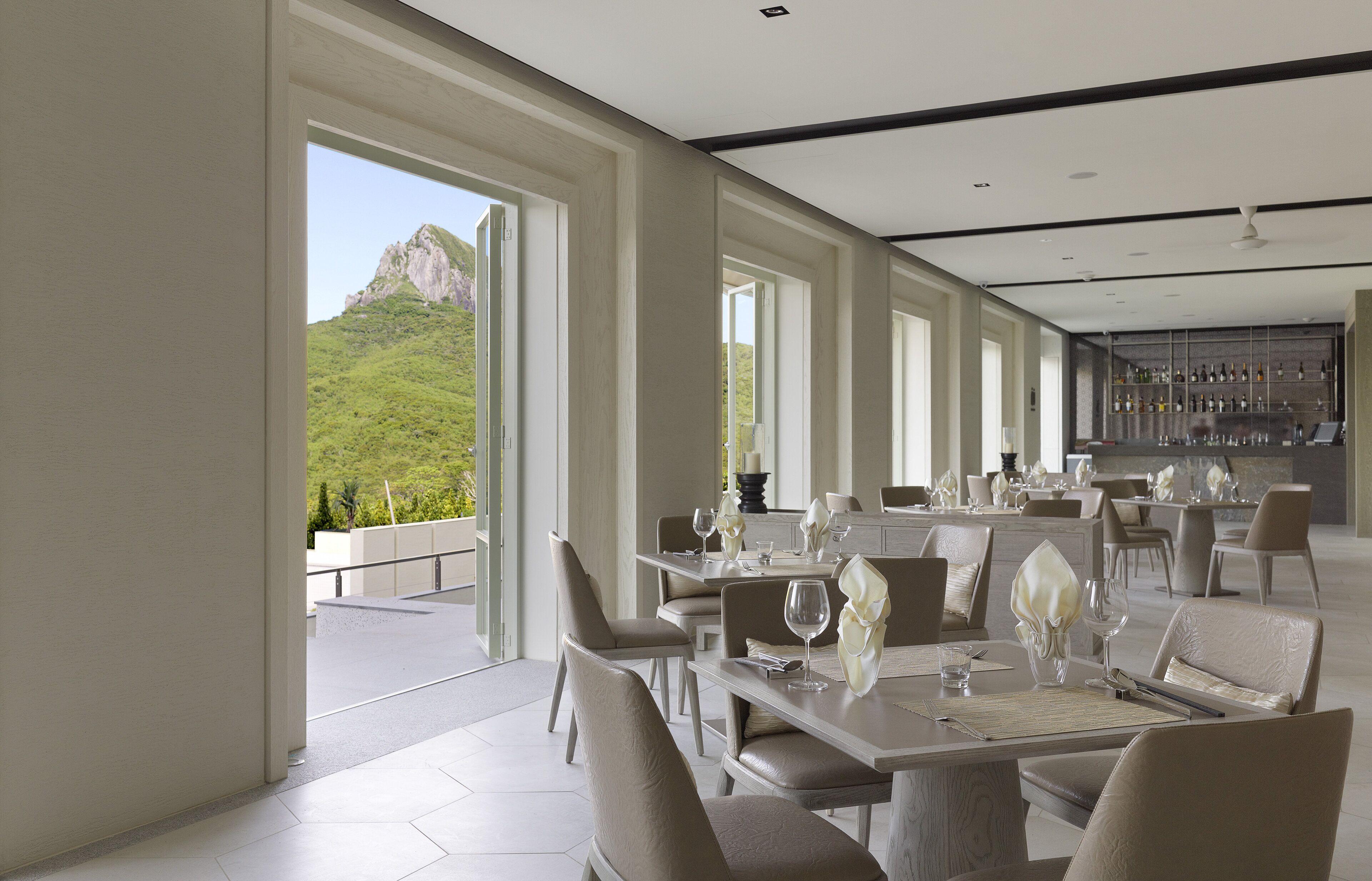 Breakfast, dinner served; Fusion cuisine, pool views 